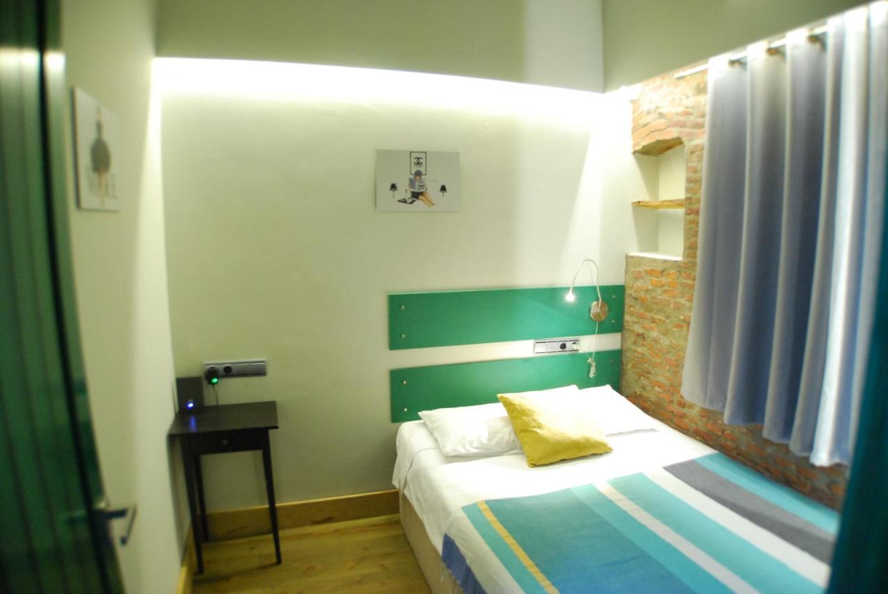 Welcome Apartments Retiro Park Charme Madrid Esterno foto